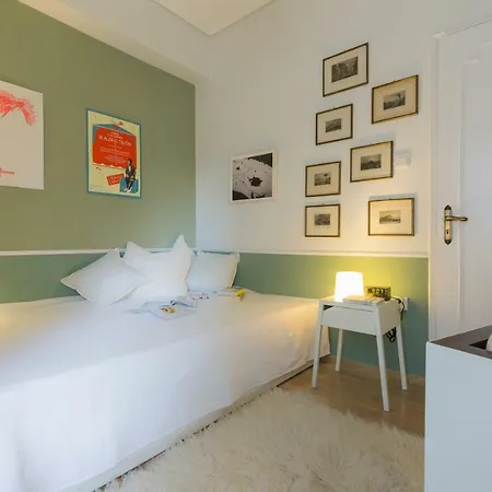 Magnificent Koukaki Flat -top Acropolis Location Apartment Athens